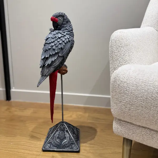 Elegant Parrot Statues with Handmade Details – Decorative Sculpture Set for Home or Office 